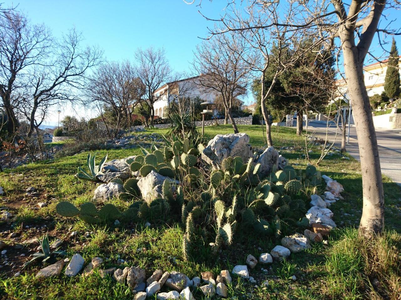Apartments Marino Novi Vinodolski Exterior foto